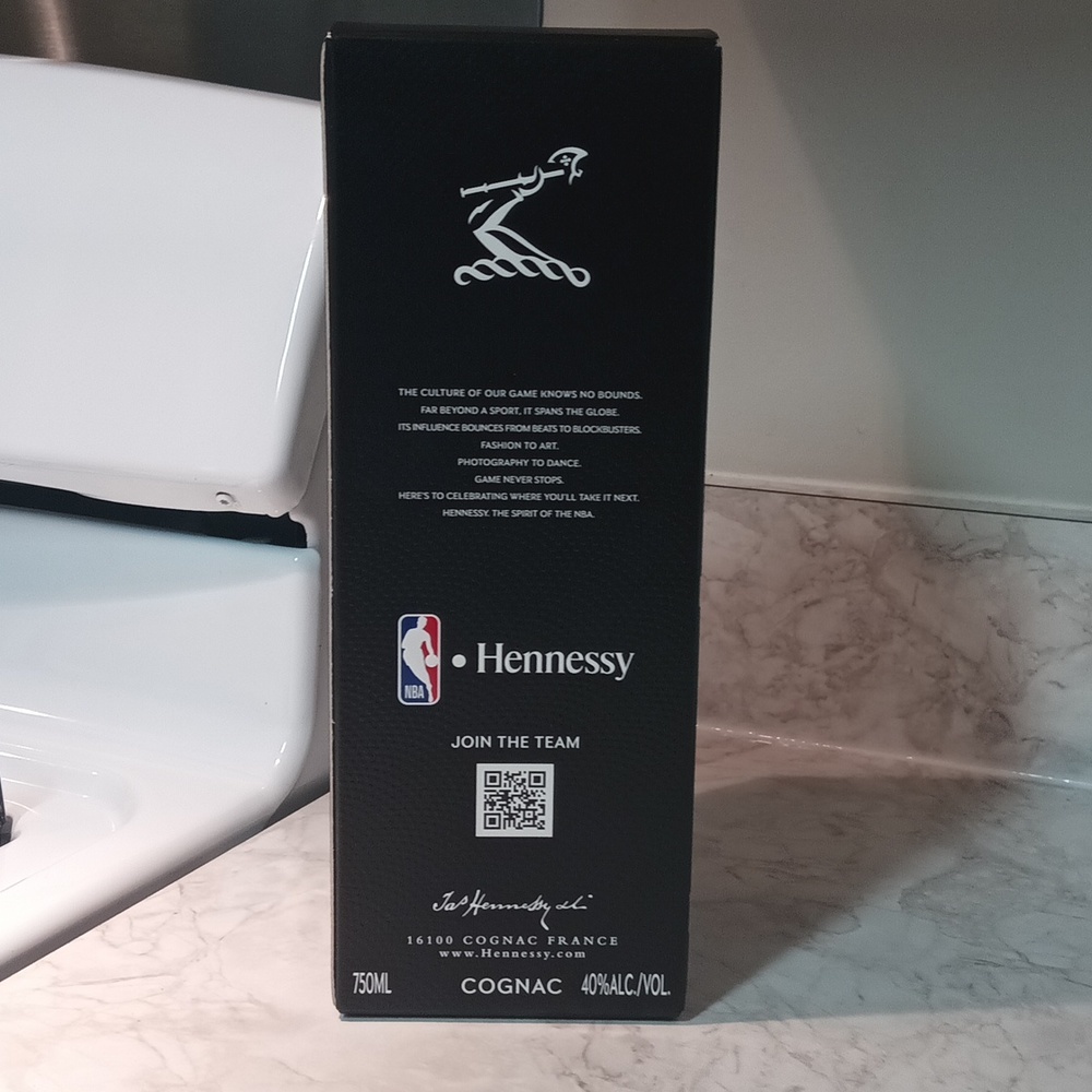 Collectors Edition - Picture 6 of 10